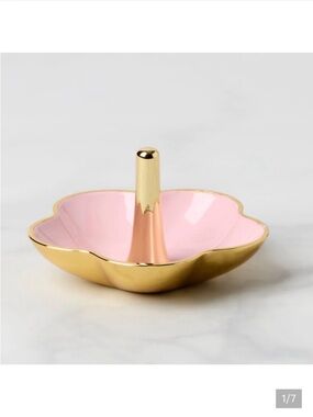 kate spade Gold and Pink Scalloped Ceramic Ring Dish